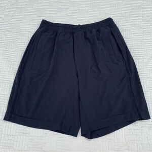 Lululemon Athletic Men's Black Shorts Size Medium